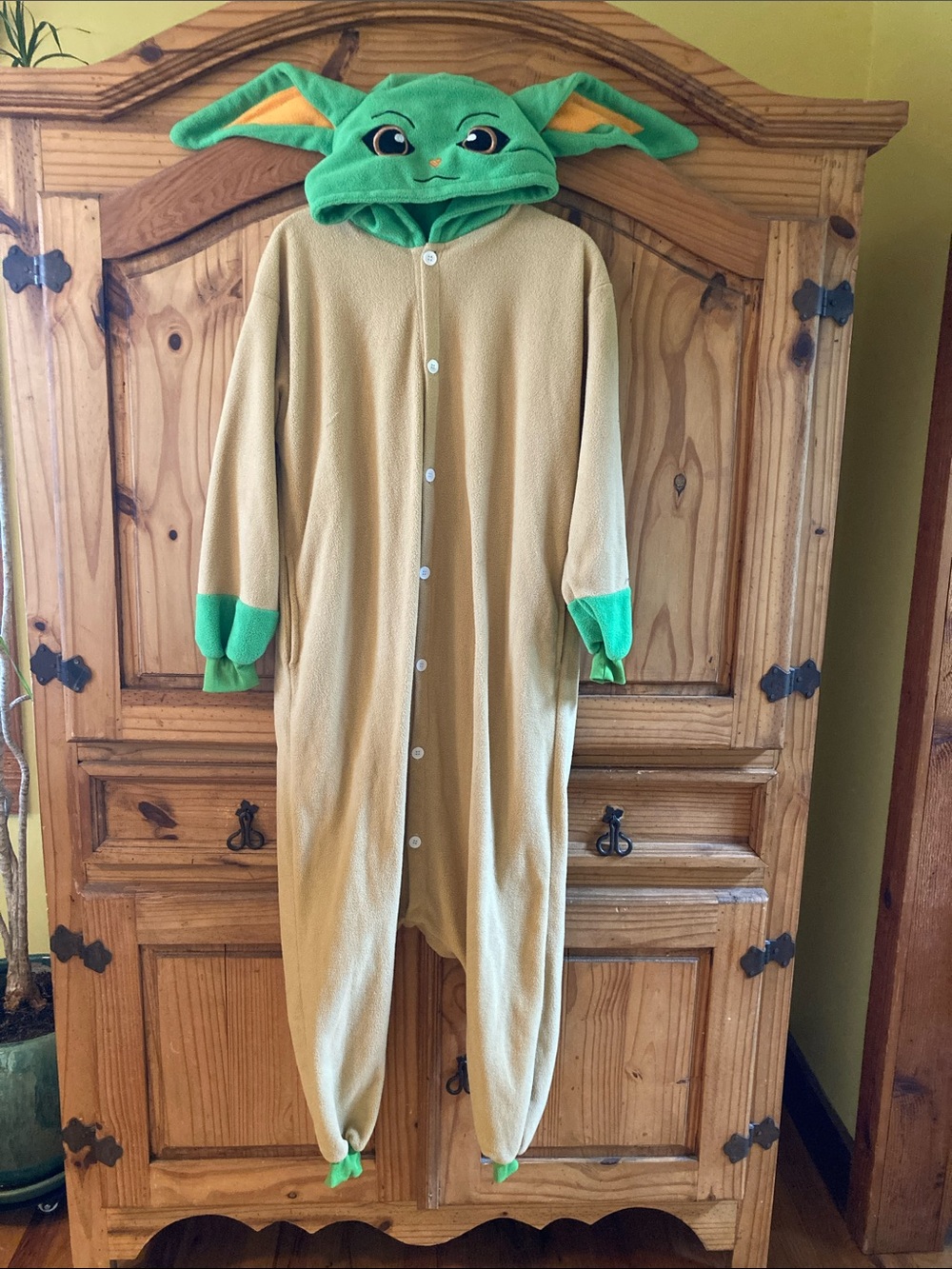 Women’s Yoda green tan brown hooded 1 piece costume size M